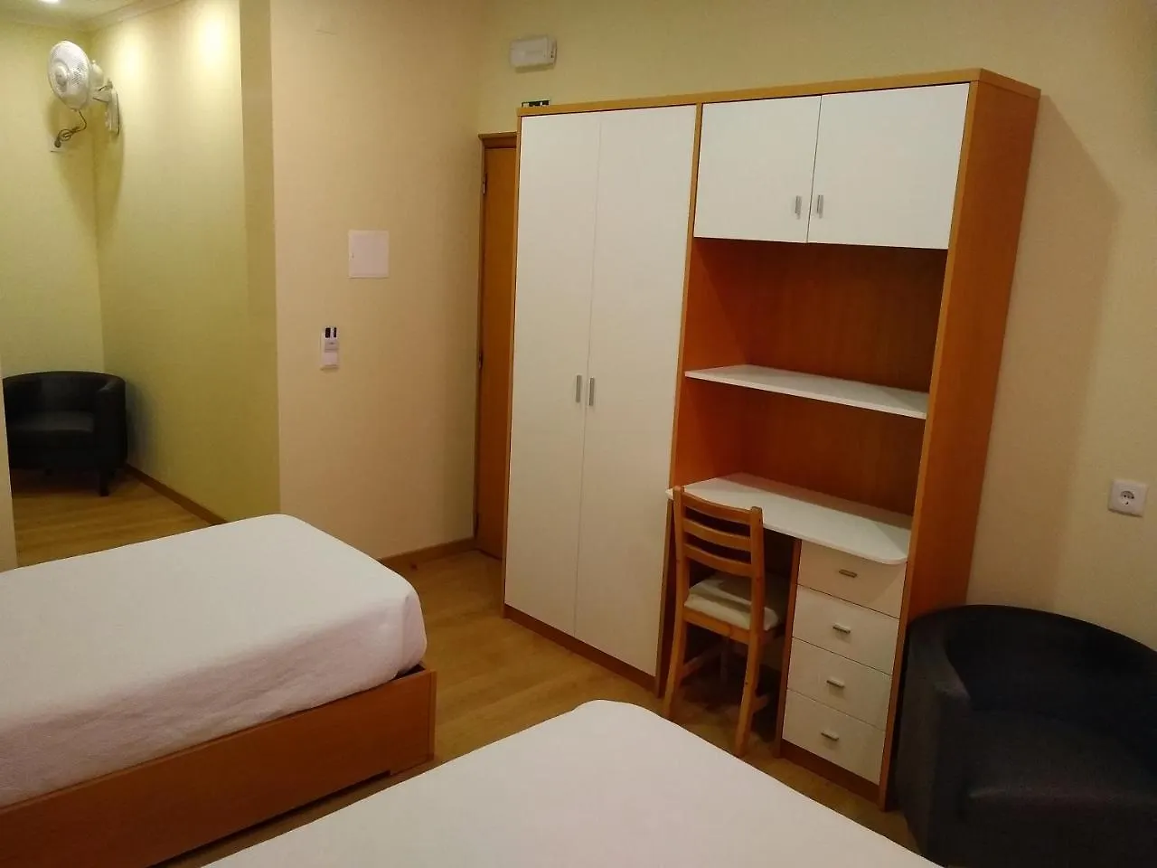 Guest house Pensao Estacao Central Lisbon